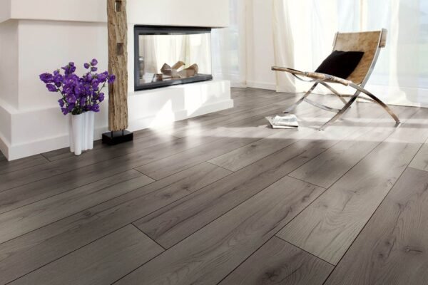 Planchers 1867 Laminate Flooring Authentic Advanced Century Oak Grey 7-5/8" x 54" - Image 2