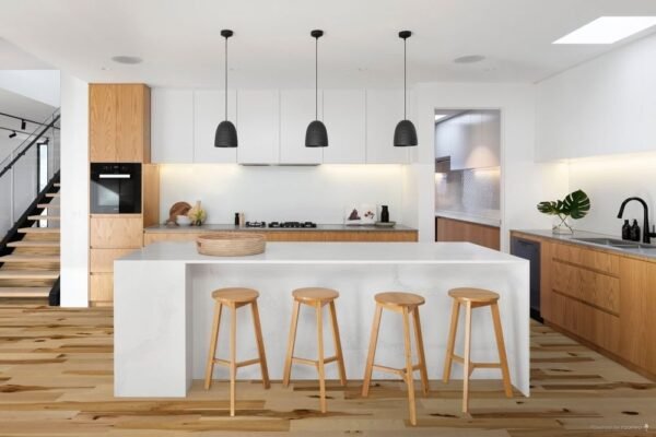 Lauzon Collection Engineered Hardwood Deauville Ultra-Matte 5-3/16" - 7/16" - Image 2