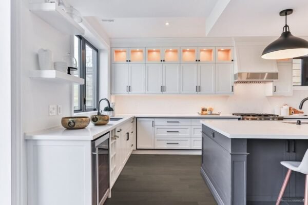 Lauzon Collection Engineered Hardwood Dalia Ultra-Matte 5-3/16" - 7/16" - Image 3
