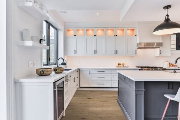 Lauzon Collection Engineered Hardwood Monte Carlo Ultra-Matte 5-3/16" - 7/16" - Image 3