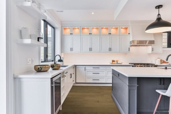 Lauzon Collection Engineered Hardwood Sofia Ultra-Matte 5-3/16" - 7/16" - Image 3