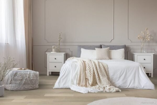 Lauzon Collection Engineered Hardwood Crema Ultra-Matte European White Oak Character 8" - 9/16" - Image 8