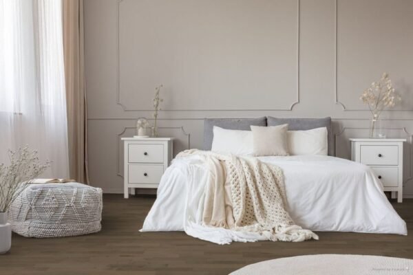 Lauzon Collection Engineered Hardwood Valencia Ultra-Matte 3-1/4" - 7/16" - Image 8