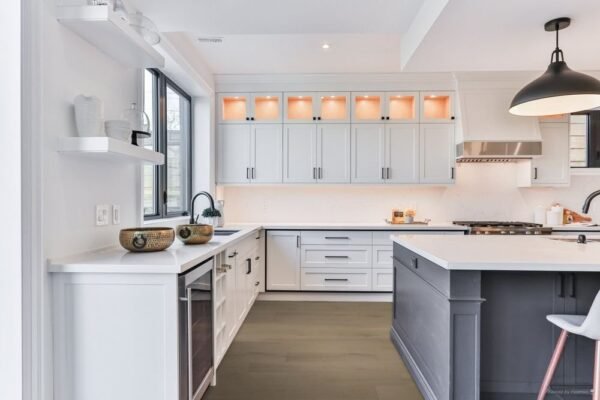 Lauzon Collection Engineered Hardwood Devon 7-1/2" - 9/16" - Image 3
