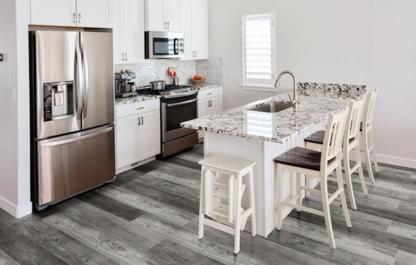 MSI Surfaces Vinyl Plank Prescott Boswell Click Lock 7" x 48" - Image 5