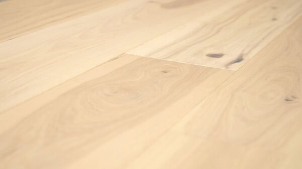 Grandeur Flooring Engineered Hardwood Elevation Icefall 7-1/2" - 3/4" - Image 3