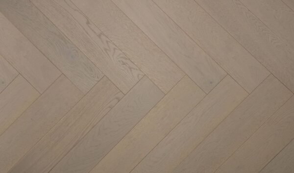 Grandeur Flooring Engineered Hardwood Herringbone Tundra 5" - 3/4"